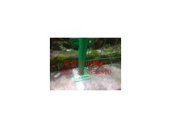 底盤雙邊絲防護(hù)網(wǎng)圍欄直片鋼絲網(wǎng)護(hù)欄廠家車間現(xiàn)貨庫存圍網(wǎng)