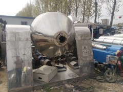 供應(yīng)二手不銹鋼雙錐真空干燥機(jī)