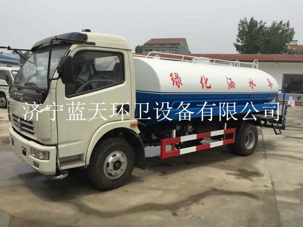 吸粪车