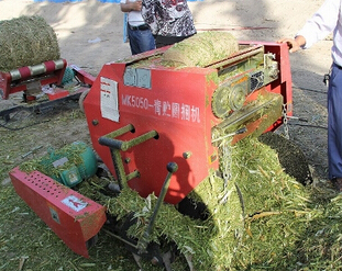 补贴力度加码 2017饲草料机械化大势在望