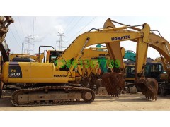二手小松200挖掘機型號齊全貨到付款運送到家