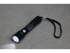 廠家供應防爆調(diào)光電筒防水防摔led充電巡檢電筒