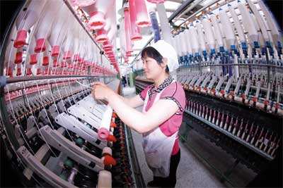 新疆支持紡織服裝產(chǎn)業(yè)帶動(dòng)就業(yè)相關(guān)政策