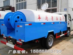 山东郓城腾宇矿区雾炮除尘洒水车抽渣吸污车