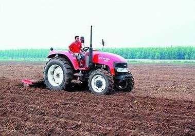 湖南东安拨款100万元支持农业机械化发展