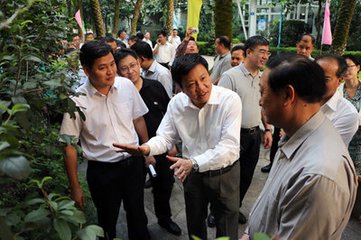 省大气办主任姚晓军调研渭南市夏季臭氧管控工作