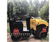 全液壓1.5噸壓路機雙鋼輪震動壓土機暢銷產品