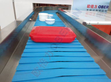 鏈板式餐具回收傳送機
