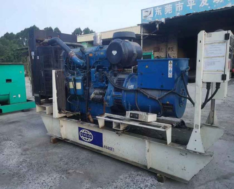 广州海珠高价收购发电机设备 回收奔驰发电机一览表
