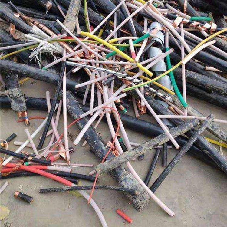 安庆电缆线回收/ 安庆远东起帆电缆回收拆除服务