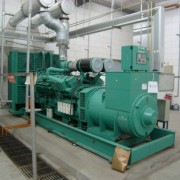 昆山精密机械公司二手康明斯发电机回收公司