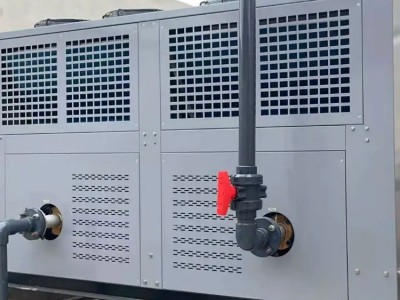 南京市雙良空調機組回收 回收二手溴化鋰冷水機組電話免費查詢