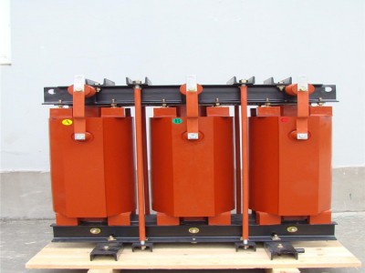 回收真空斷路器 金華浦江調壓變壓器回收 接線柜回收