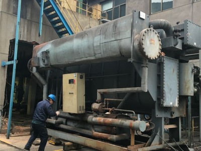 广州海珠二手冷水机组回收（承接总包商）冷凝器回收