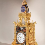 北京鐘表回收公司歐式掛鐘回收老式座鐘回收仿古紅木鐘表回收收購