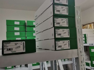 BMXFCW301S	溫度模塊輸入輸出連接電纜