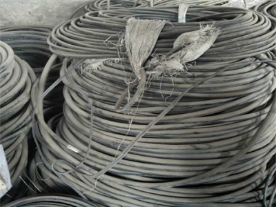 苏州圣塔淘汰电缆线回收（电话报价）
