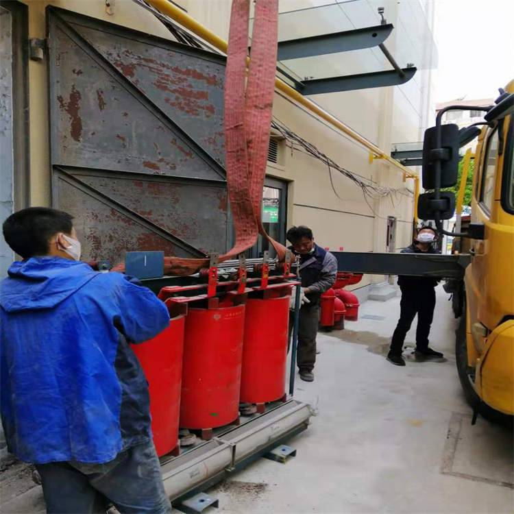 天長市變壓器回收/天長市干式箱式變壓器回收